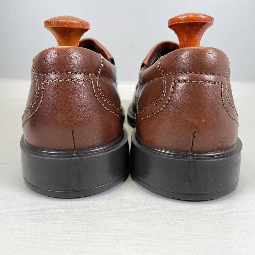 Ecco Oxford Shoes Mens Size 10 EU 44 Brown Leather Slip On Comfort Dress Casual